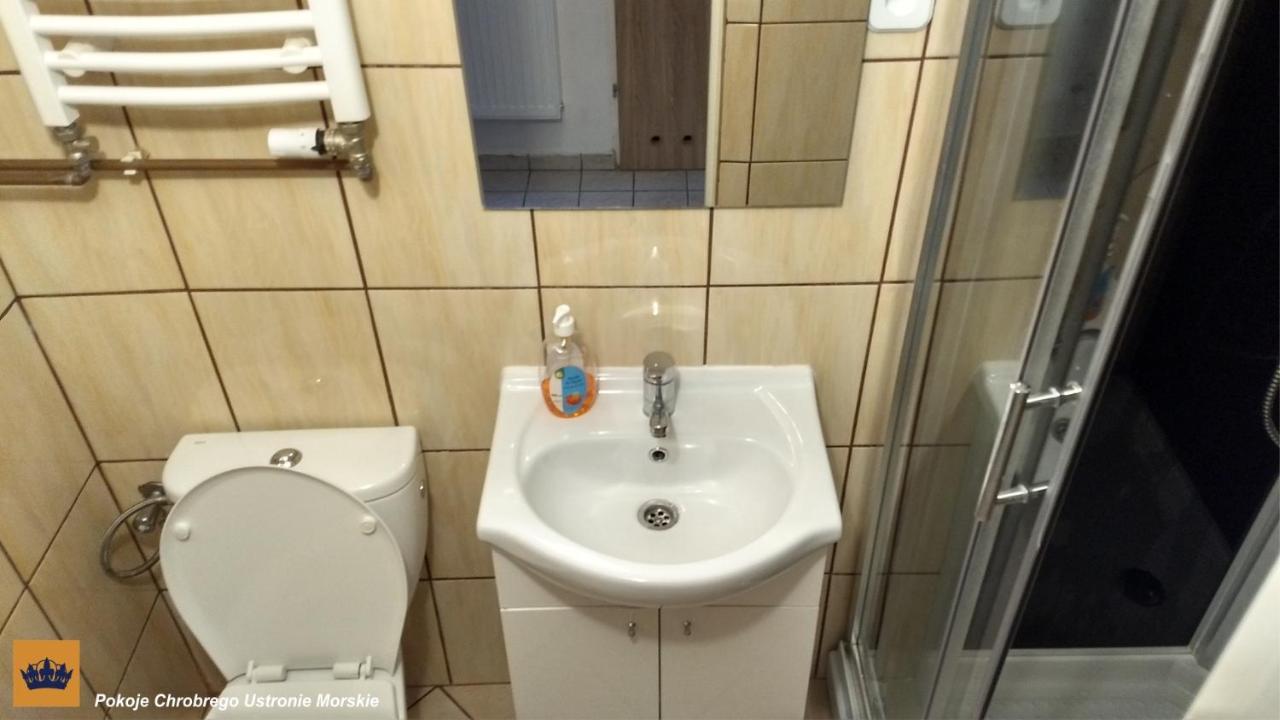 Pokoje Chrobrego Pokoje Goscinne W Centrum Blisko Morza Ustronie Morskie Exterior foto